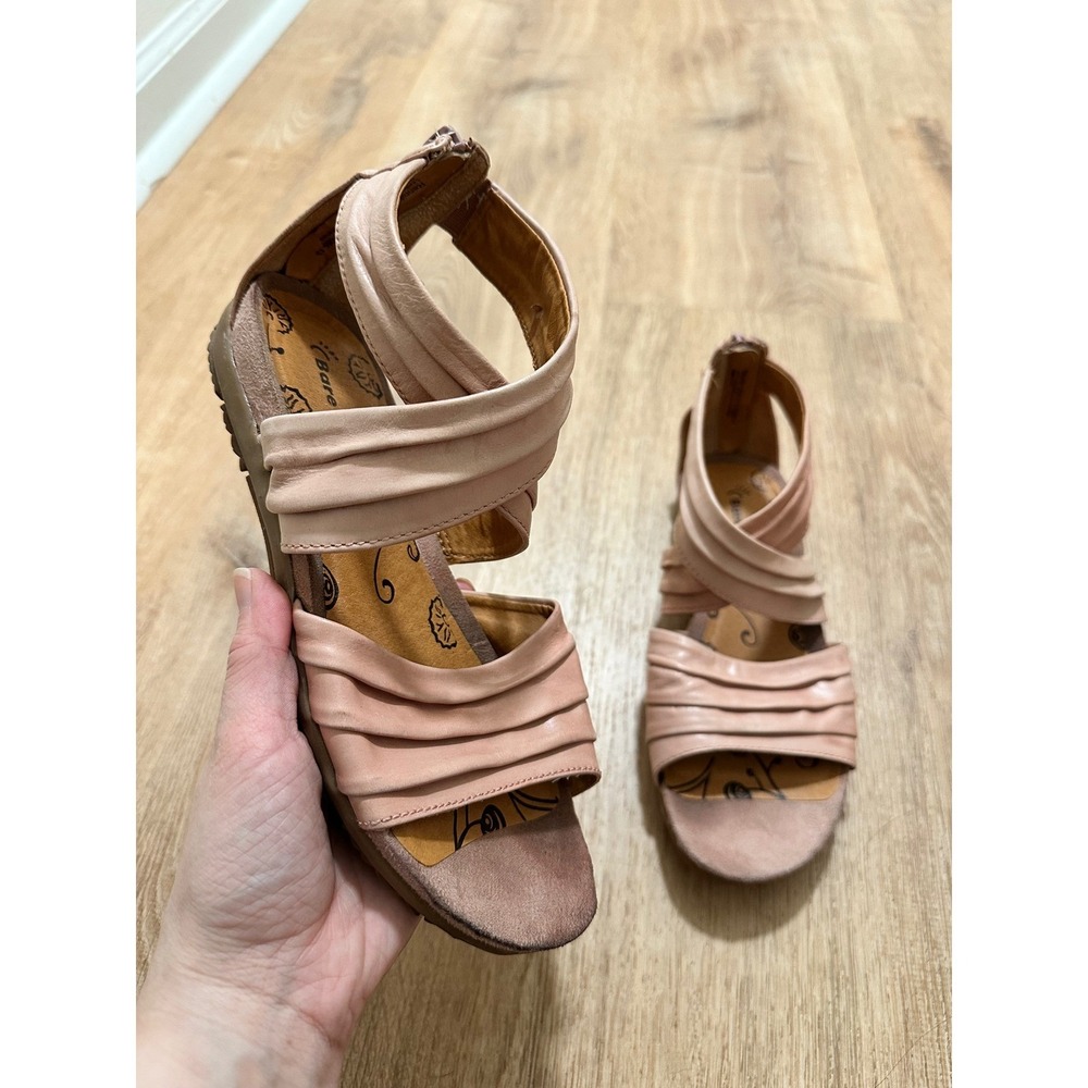 BareTraps | Leather Rennifer Blush Pink Ruched Gladiator Sandal Shoes, 6.5 M